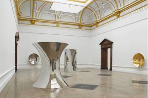 Anish Kapoor, Non-Object, Stainless steel, Royal Academy of Arts, Londo